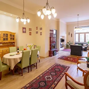 Apartamento Jewel In Buda, Budapest